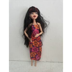 Bratz Doll Original Tiana Welcome To Fabulous Las Vegas